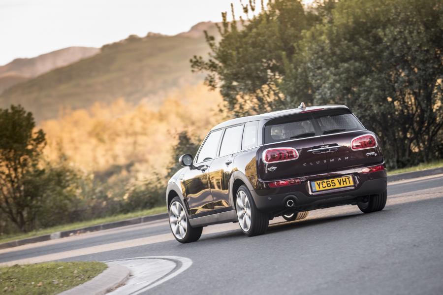  Mini Cooper D Clubman 2015 года  (UK) (фото 50 из 127)